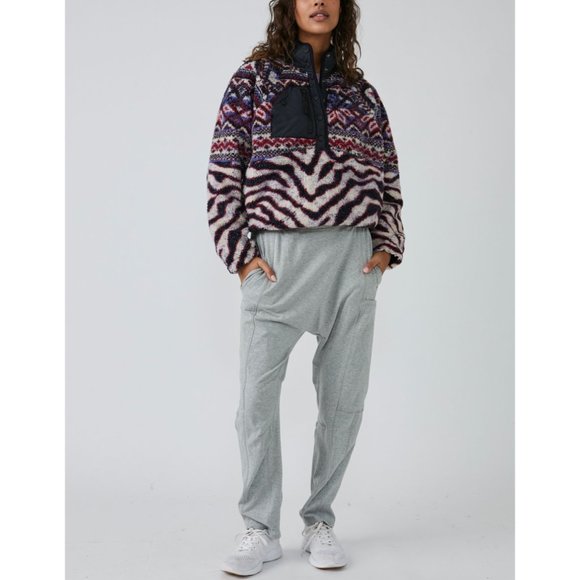 🎉LAST CHANCE🎉 FP MOVEMENT Rocky Ridge Pullover Jacket / Purple Zebra Combo - Picture 5 of 6